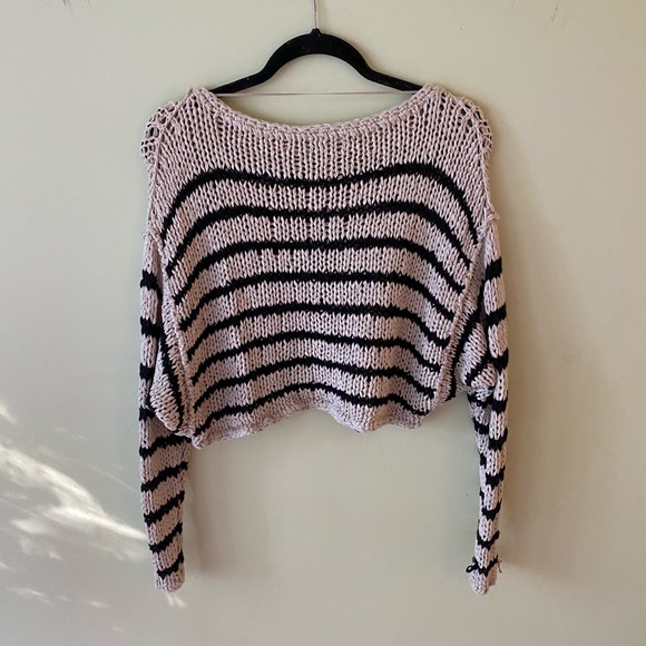 free people sweater (S) - Picture 3 of 3